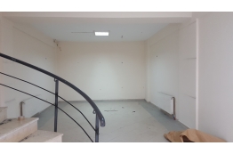 GİYİMKENT 9.SOKAKTA KİRALIK DÜZ GİRİŞLİ 165m² MÜSTAKİL İŞYERİ